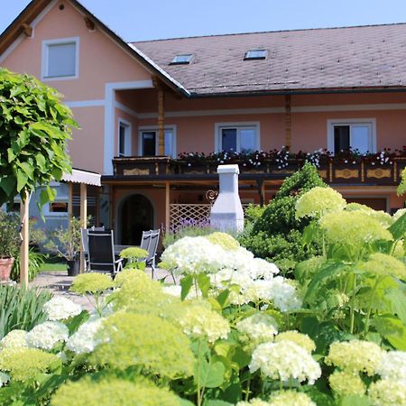 Ferienwohnung Und Gaestezimmer Gaspar Halbenrain Екстериор снимка