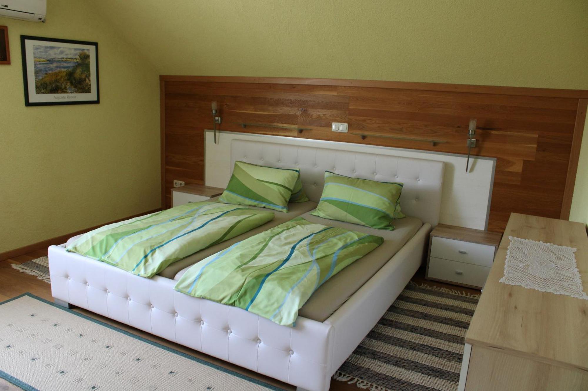 Ferienwohnung Und Gaestezimmer Gaspar Halbenrain Екстериор снимка
